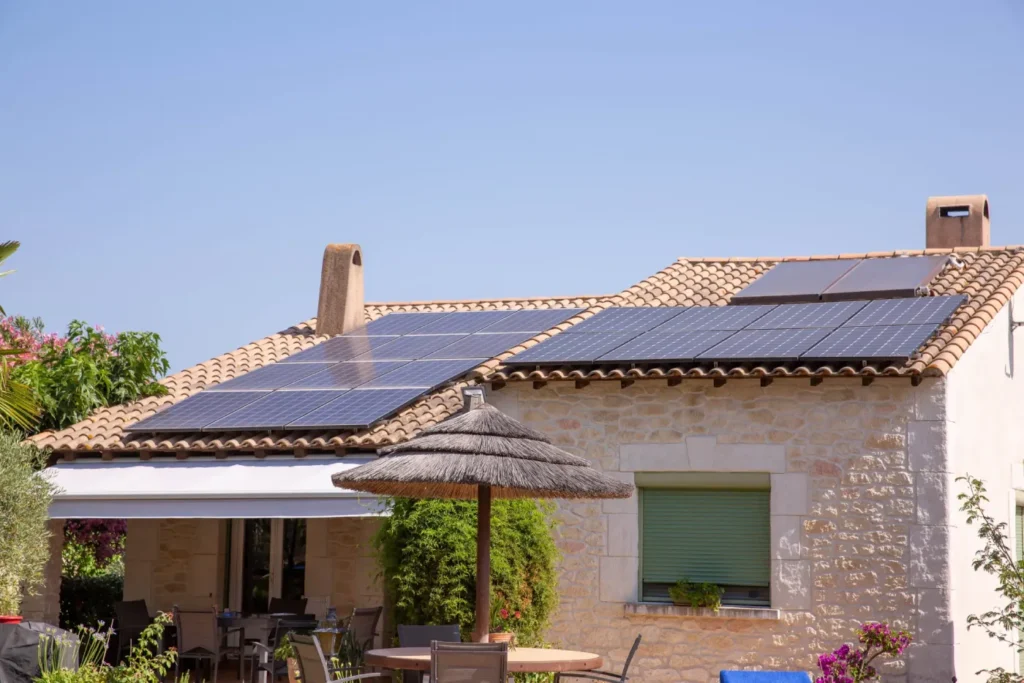 Installation Panneaux Photovoltaïque Maison