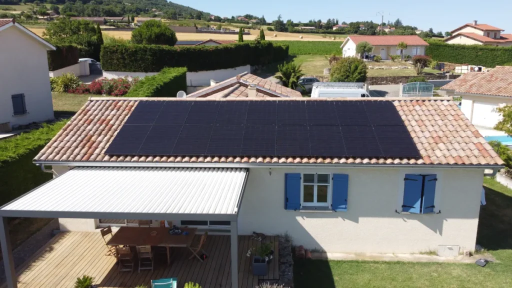 Installation photovoltaïques – 9 kWc à La Chapelle-Villars (42410)